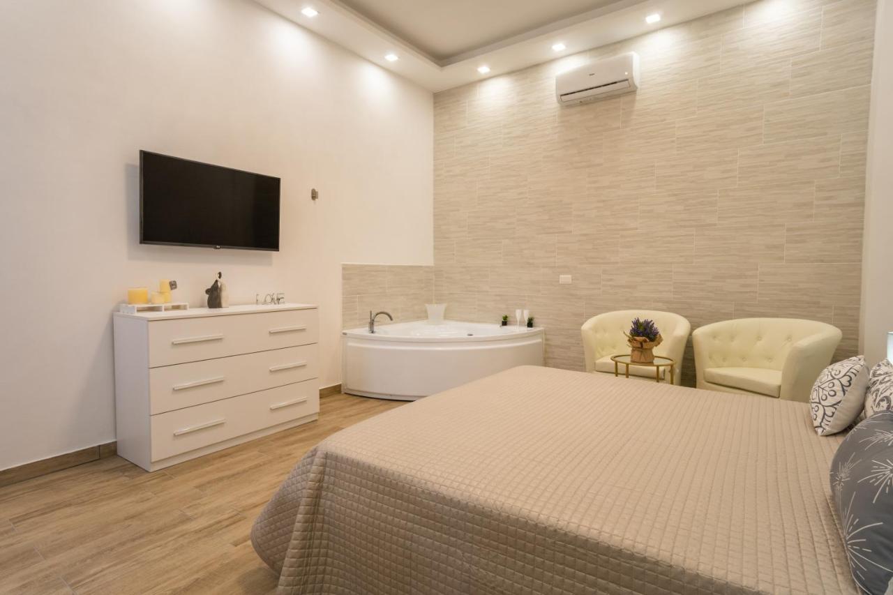 Ilioneo Apartments 나폴리 외부 사진